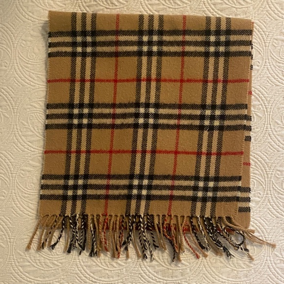 Burberry Plaid Lambswool Scarf - Picture 1 of 2